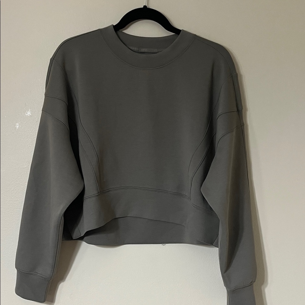 Charcoal Women's Cropped Sweatshirt